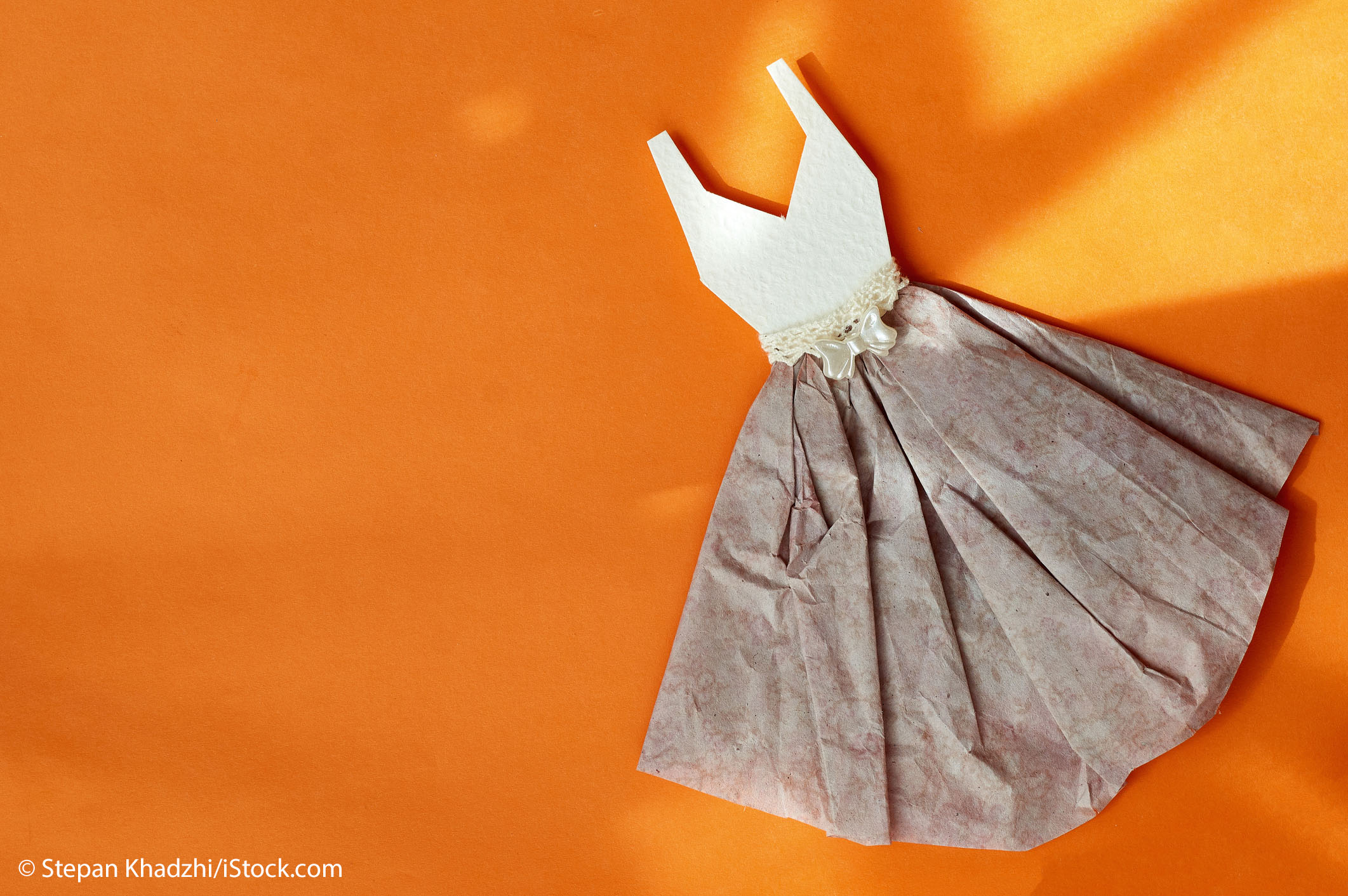 paper dress_0.jpg