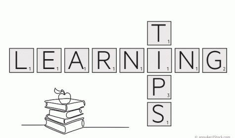 "Learning tips" - geschrieben in Scrabble-Buchstaben