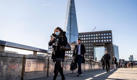 people on London Bridge