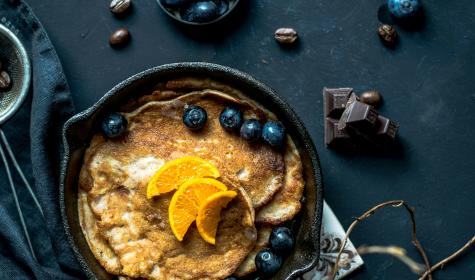 stylish presentation of blueberry pancakes